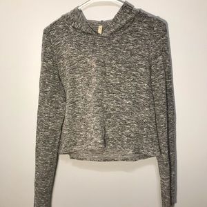 Cropped long sleeve hooded tee